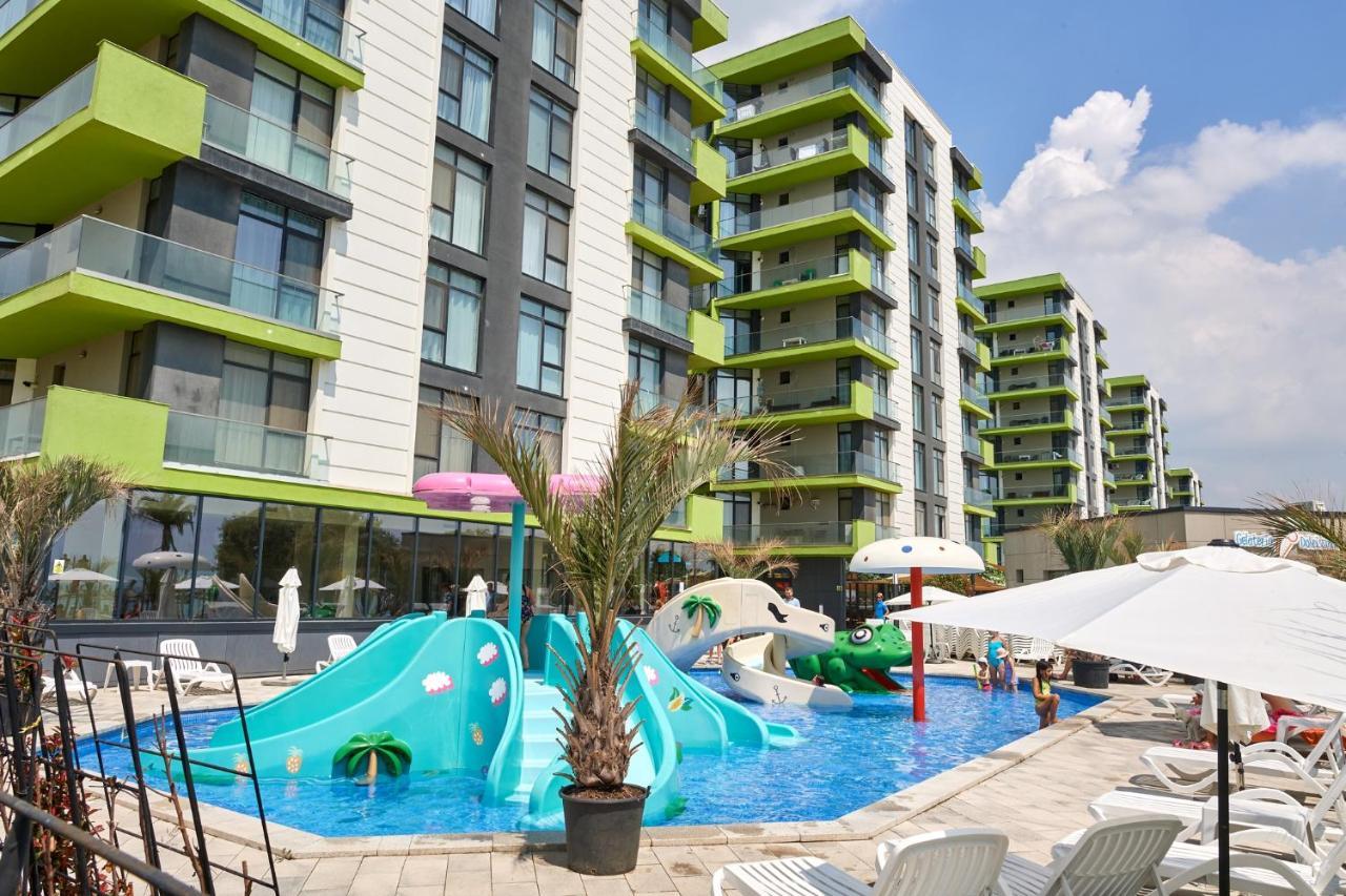 Fineloft Sea View Apartment-Spa N Pools Beach Resort Navodari Dış mekan fotoğraf