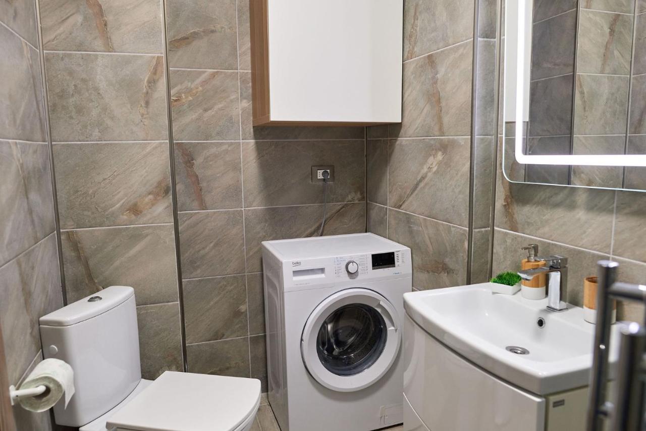 Fineloft Sea View Apartment-Spa N Pools Beach Resort Navodari Dış mekan fotoğraf